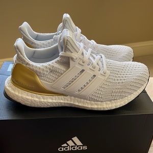 Women’s UltraBoost Size 6.5